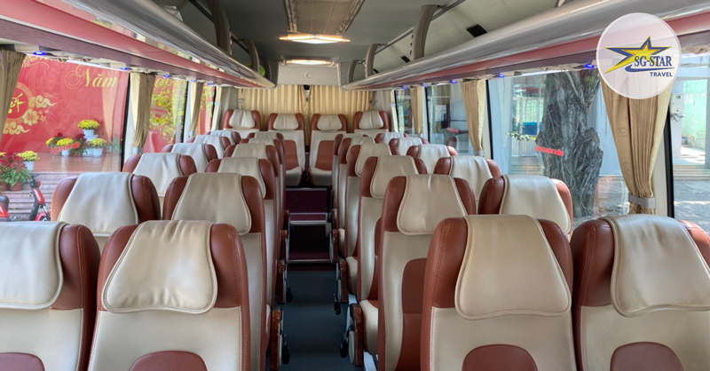 Nội thất Thaco Garden - Dịch vụ thuê xe 29 chỗ đời mới