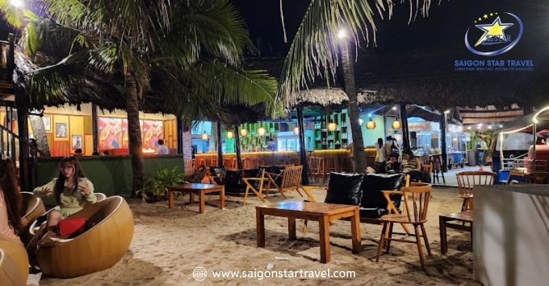 Chameleon Beach Bar ăn uống Mũi Né