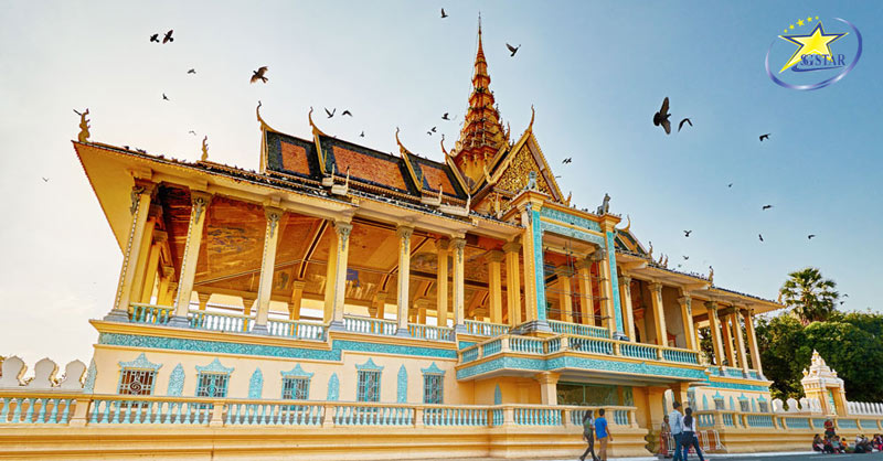 Tham quan cung điện hoàng gia Campuchia 