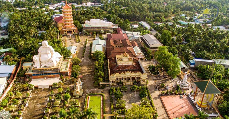Toàn cảnh chùa Vĩnh Tràng Tiền Giang nhìn từ trên cao