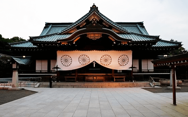 Cung điện hoàng gia Nhật Bản – lâu đài lộng lẫy nhất Nhật Bản