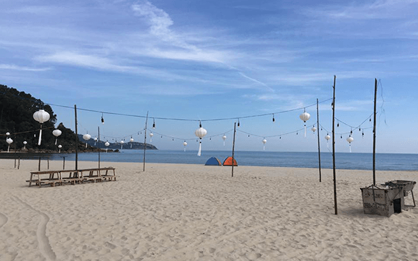 canh-duong-beach-camp-bai-bien-hoang-so-moi-la-1