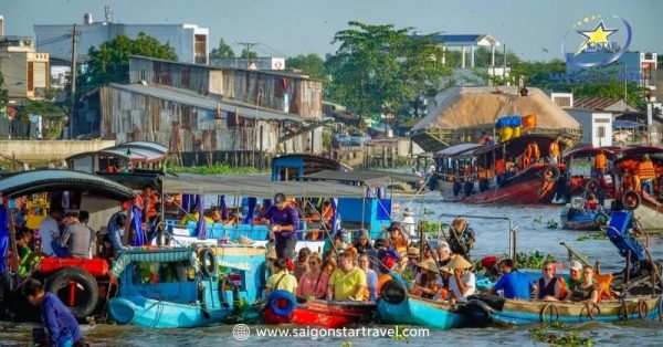 Trải nghiệm nhịp sống tại chợ nổi Cái Răng