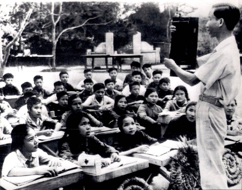 Lớp học thời chiến ở Việt Nam