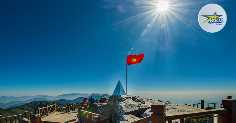 Chinh phục đỉnh Fansipan cao 3143 mét