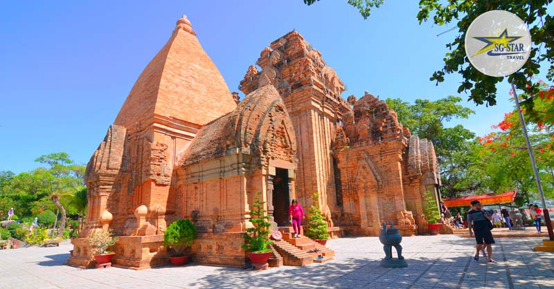 Tháp Bà Ponagar - Tour đi Nha Trang 3 Ngày 3 Đêm