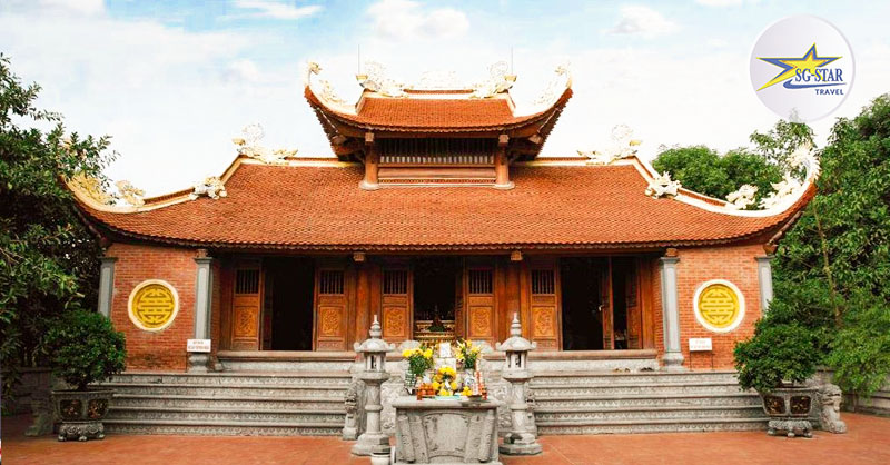 Đền thờ chủ tịch Hồ Chí Minh tại khu di tích bãi cọc Bạch Đằng Giang