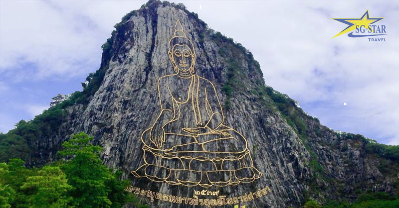 Hình ảnh Đức Phật ngồi trên đóa sen ở núi Khao Chee Chan