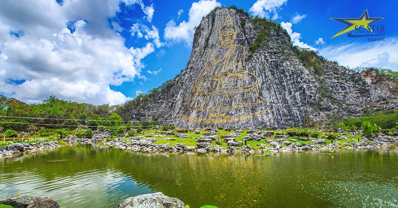 Hình ảnh kỳ vĩ của núi Trân Bảo Phật Sơn