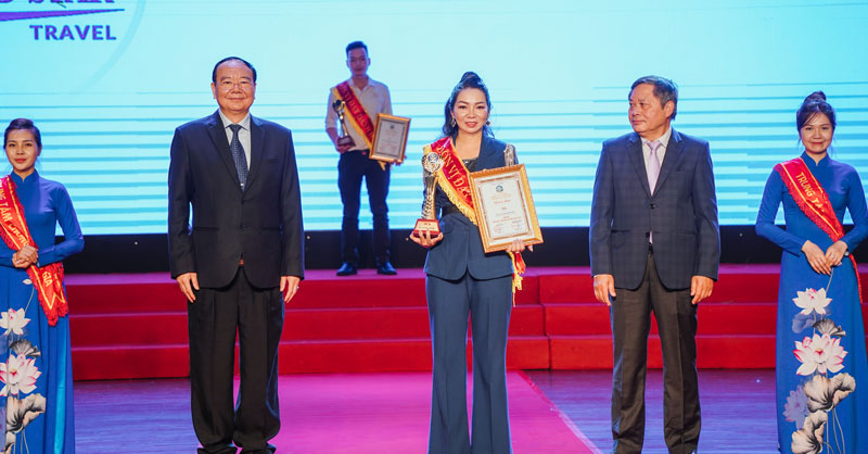 Saigon Star Travel Vinh dự nhận Giải thưởng Thương hiệu Nổi tiếng Đất Việt 2022