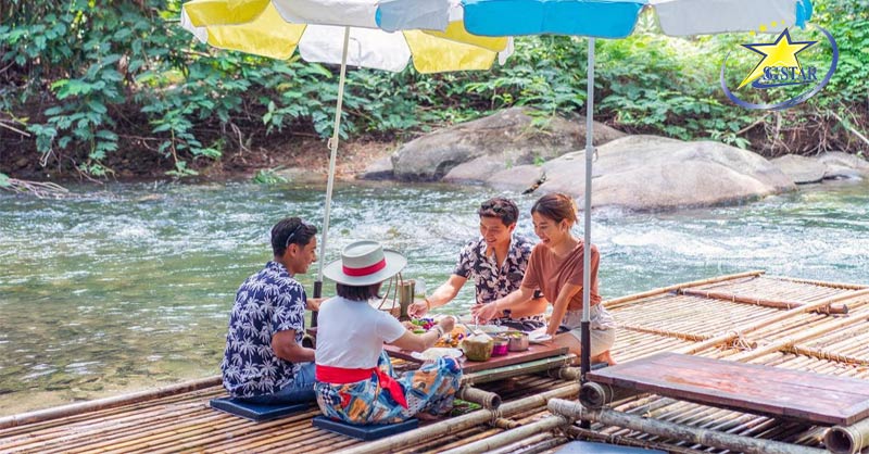 Tận hưởng những phút giây thư giản bình yên tại Bamboo Rafting