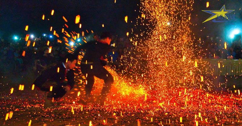 lễ hội nhảy lửa của người dân tộc Pà Thẻn - tour Tây Bắc 4 ngày 3 đêm - Du lịch Tết 2023