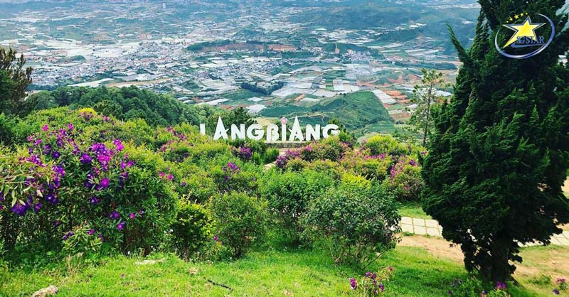 Tham quan và lên đỉnh núi LangBiang ngắm Đà Lạt từ trên cao