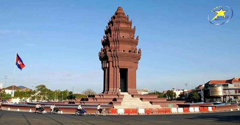 Tượng đài Độc lập - Biểu tượng đầy tự hào của người dân Campuchia