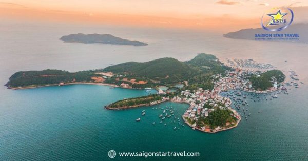 Toàn cảnh Vịnh Nha Trang | Tour Bình Hưng Nha Trang 3 ngày 3 đêm lễ 30/4