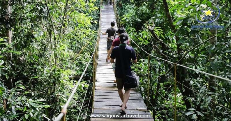 Hoạt động trekking thú vị tại Madagui