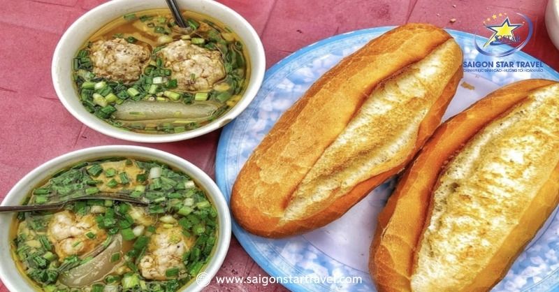 Bánh mì xíu mại Ri 79 với lịch sử gần 25 năm tuổi đời