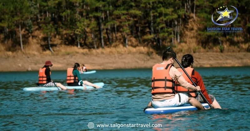 Chèo Thuyền SUP & Ăn Trưa Picnic Tại Hồ Tuyền Lâm