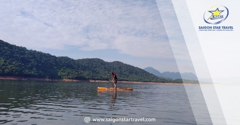 Cần lưu ý về an toàn khi tham gia các hoạt động vui chơi, nhất là các môn dưới nước tại Hồ Núi Một