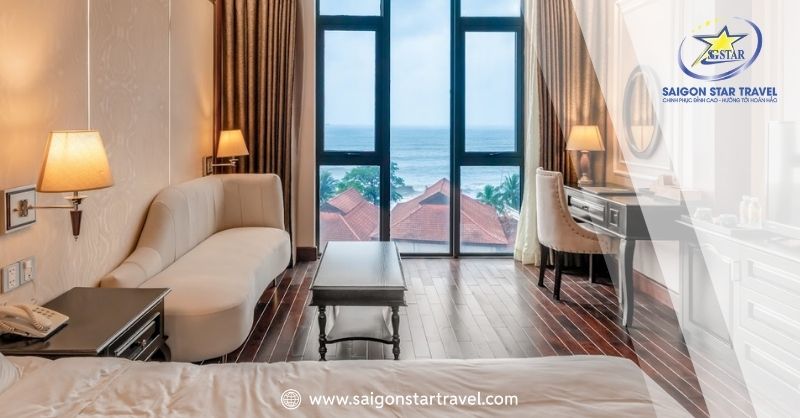 La Maison Boutique Hotel nổi bật với kiến trúc tinh tế, kết hợp hài hòa giữa nét hiện đại và cổ điển