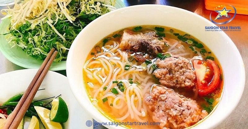 Bún Riêu Dì Cảnh - Điểm ăn sáng ngon ở Đà Lạt