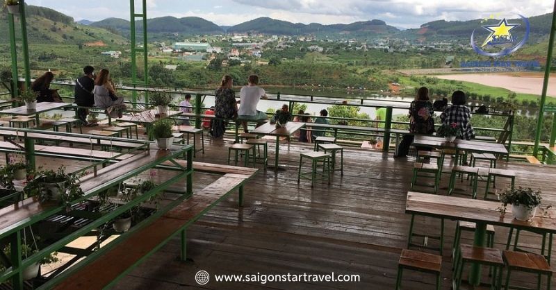 Mê Linh Cafe - nơi dừng chân lý tưởng cho ngày mưa (thời tiết tháng 6 ở Đà Lạt)