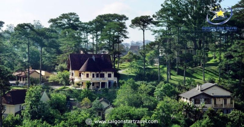 Tìm hiểu và so sánh tiện nghi nhiều nơi trước khi đưa ra quyết định - Kinh nghiệm thuê biệt thự Đà Lạt 